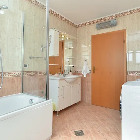 Robert 1917 Appartement *